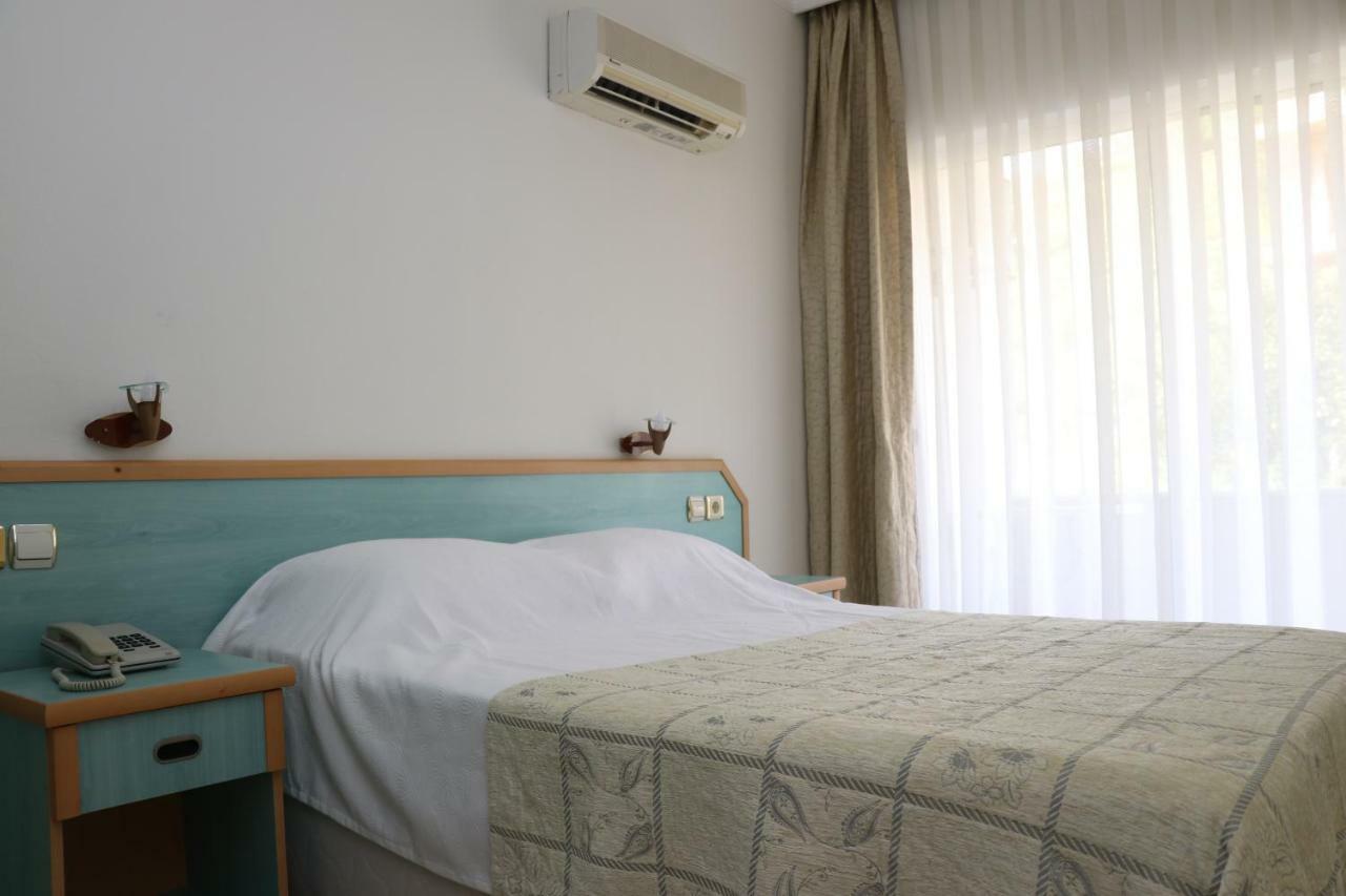 Delfin Otel Газипаша Екстериор снимка